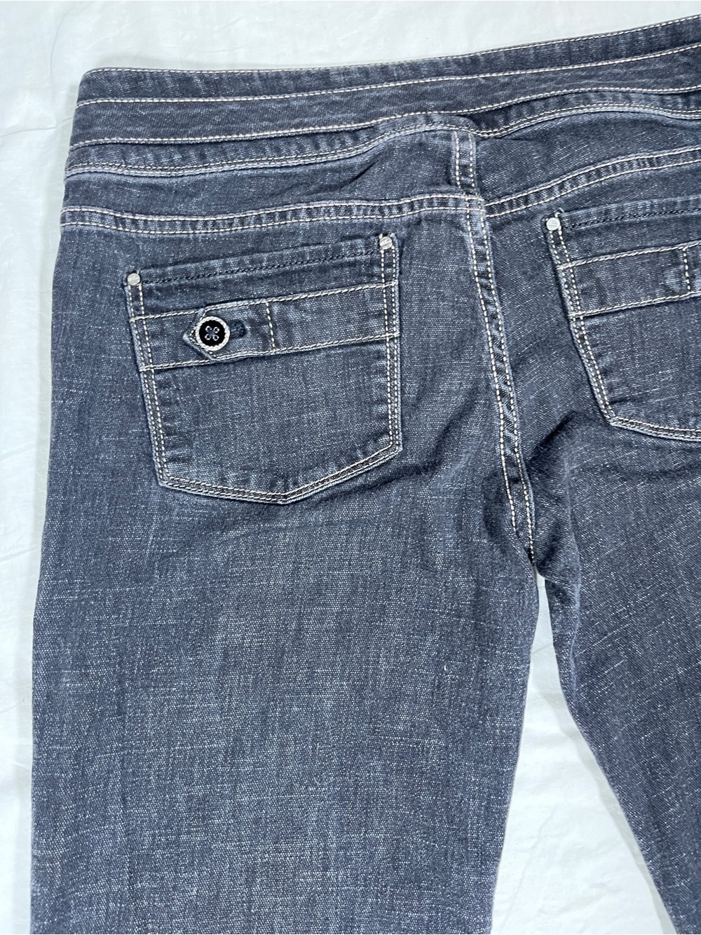 White House Black Market Blanc Flare Jeans Black Dark Wash Woman’s Size 4S - Picture 14 of 15